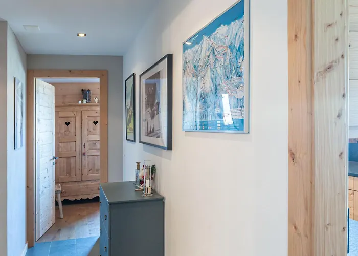 Montagnard 10 By Interhome