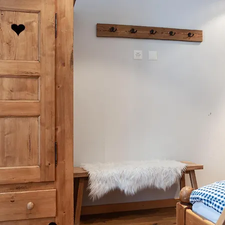 Montagnard 10 By Interhome * ננדה